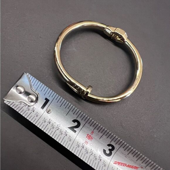 Nail Bangle Bracelet Hinge Gold Tone - Picture 7 of 8